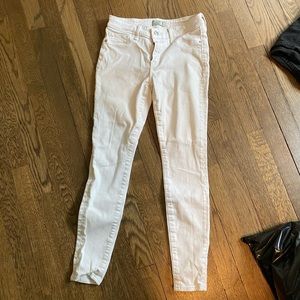 Abercrombie White skinny jeans